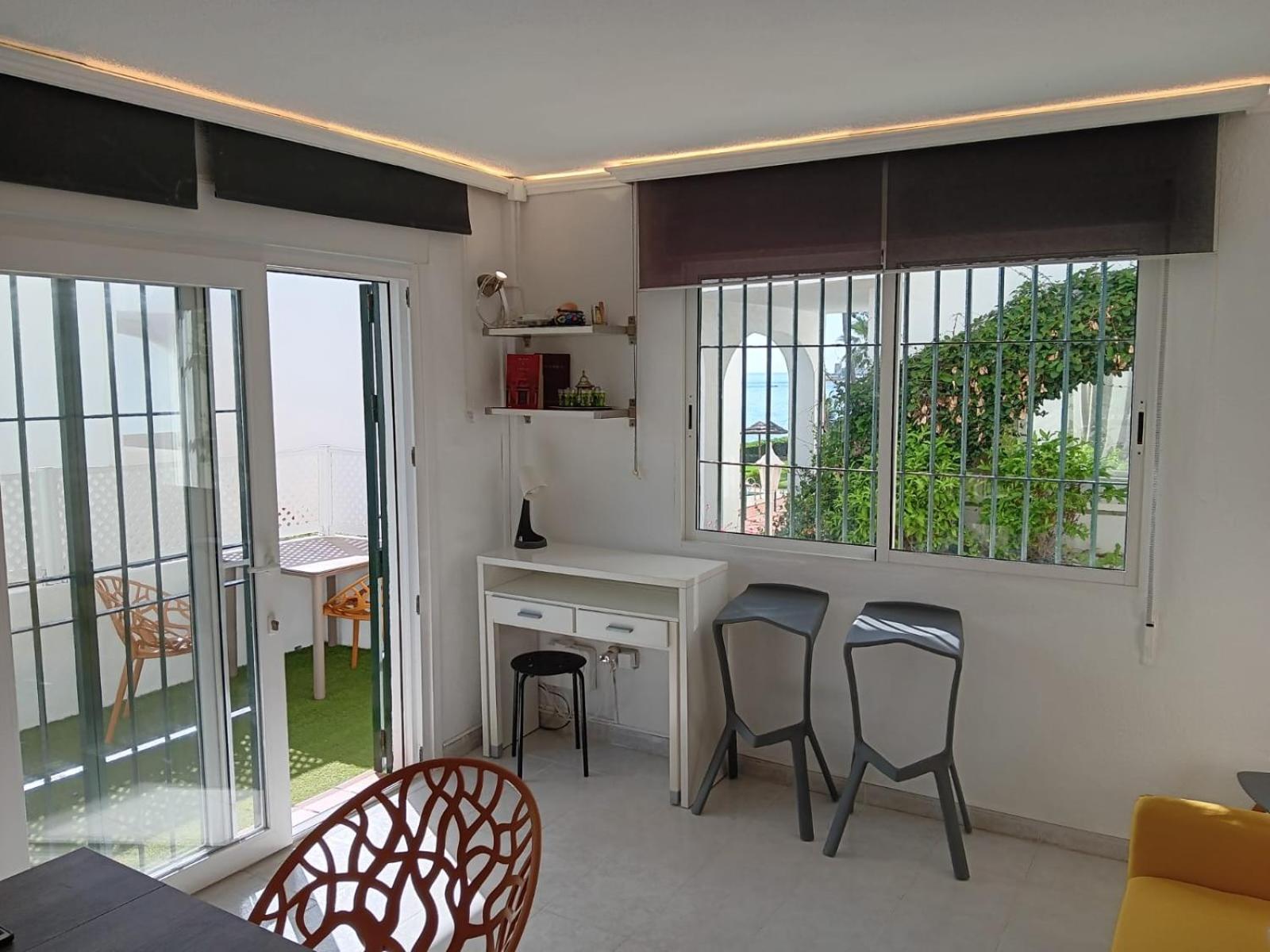 Tranquil Oceanfront Escape, One-Bedroom Haven Mijas Exterior foto